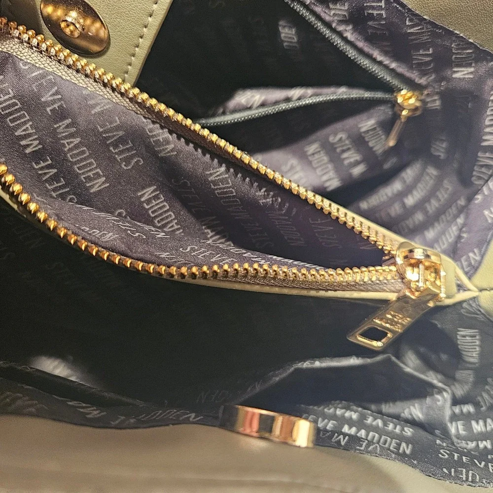 Steve Madden Satchel Bag‎ Olive Green Pebbled Crossbody with Card Case